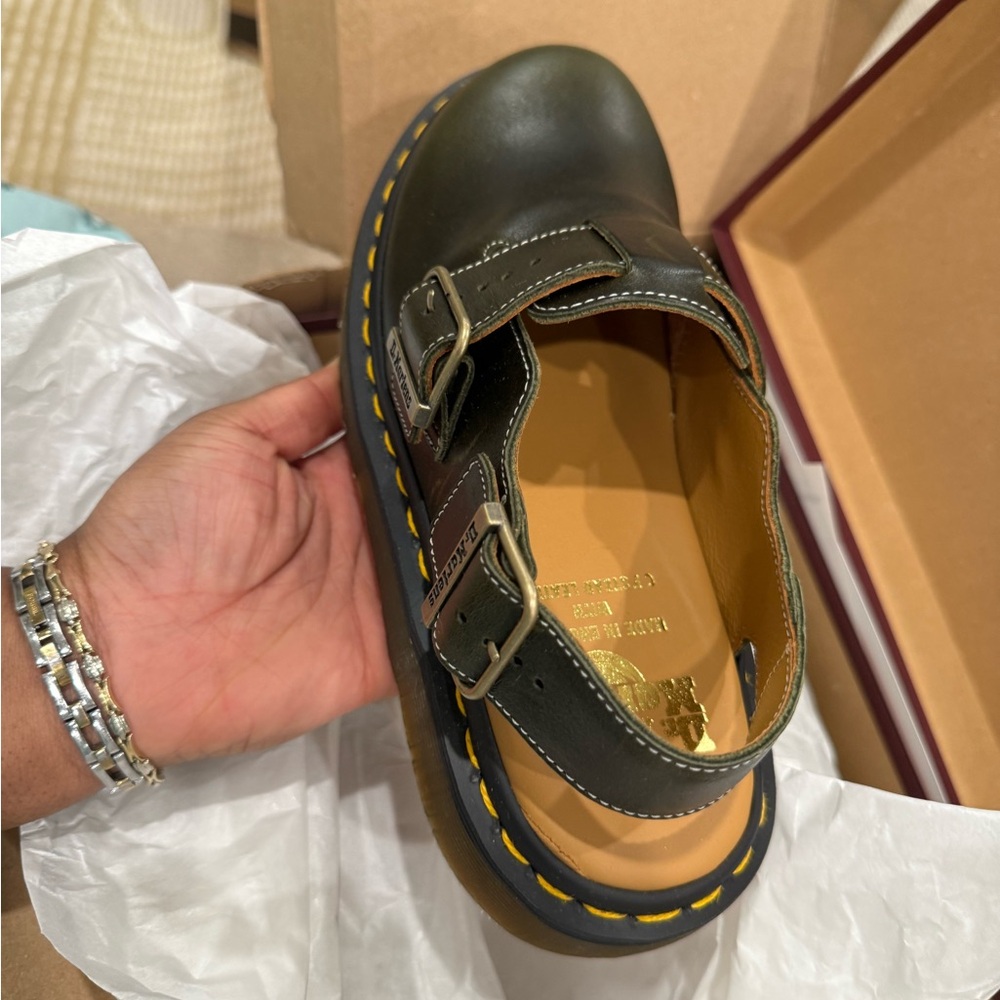 Dr. Martens Jorge Dark Green Made in England.